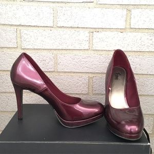 New burgundy heels